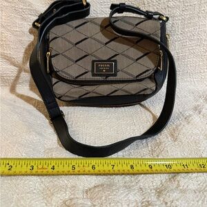 Fossil Crossbody Bag in Tan Pattern with Black Trim